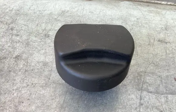 Peugeot 607 Fuel tank filler cap 