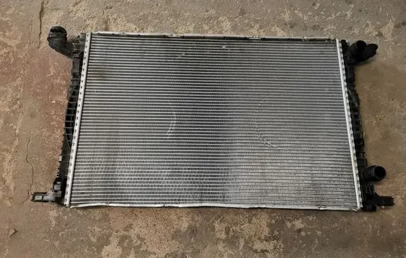 Coolant radiator