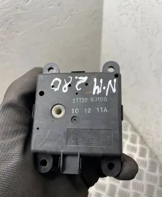 Nissan Murano Z51 Air flap motor/actuator 277328J100 101211A