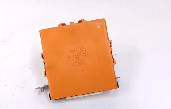Toyota Prius (XW20) Other control units/modules 8967047020 1012380161