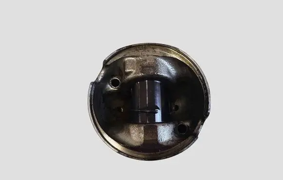 BMW 3 E90 E91 Piston 0000