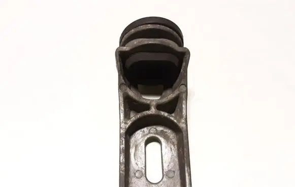 Opel Meriva A Radiator mount bracket 13128108 13128110