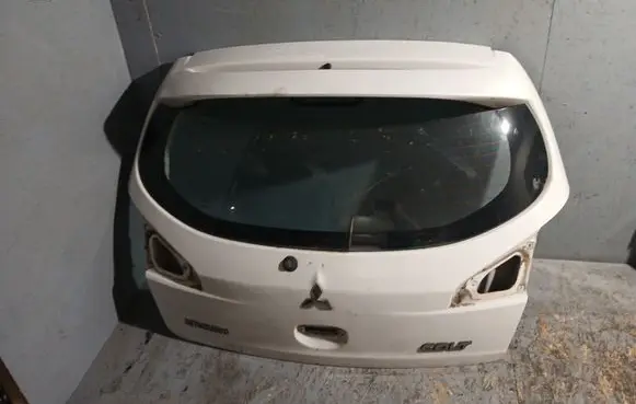 Mitsubishi Colt Tailgate/trunk/boot lid