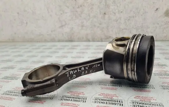 Volkswagen Touran II Piston with connecting rod 038J