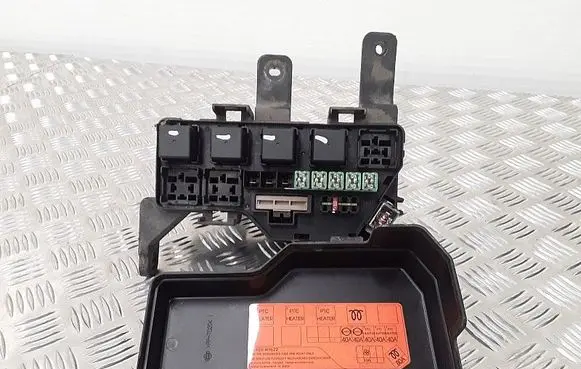 Hyundai H-1, Starex, Satellite Fuse module 919504H200