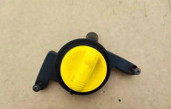 Renault Trafic II (X83) Oil fill pipe 61014D