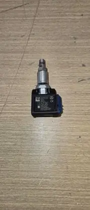 Mercedes-Benz C W206 Tire pressure sensor A0009058413