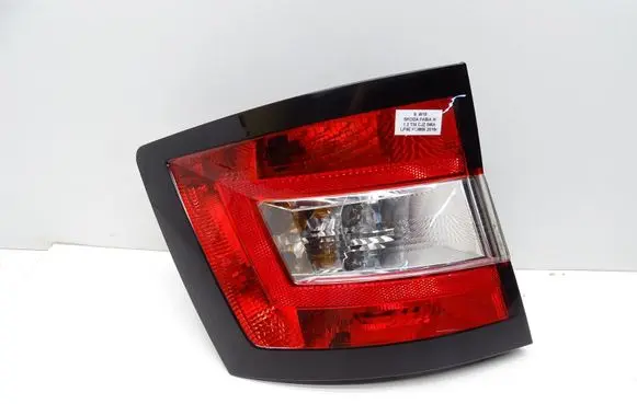 Rear/tail lights