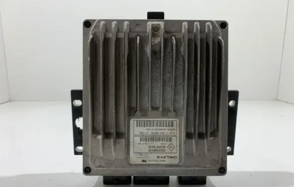 Renault Megane II Engine control unit/module ECU 8200399038 8200619409
