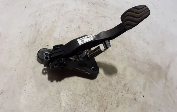 Clutch pedal