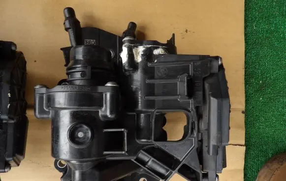BMW 3 G20 G21 Thermostat 8596107