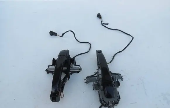 Volvo S80 Rear door exterior handle 30784205 30784204
