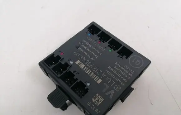 Mercedes-Benz E W212 Door control unit/module A2129004402