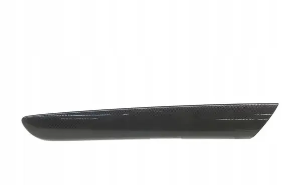 Volkswagen Golf VI Seat belt trim 