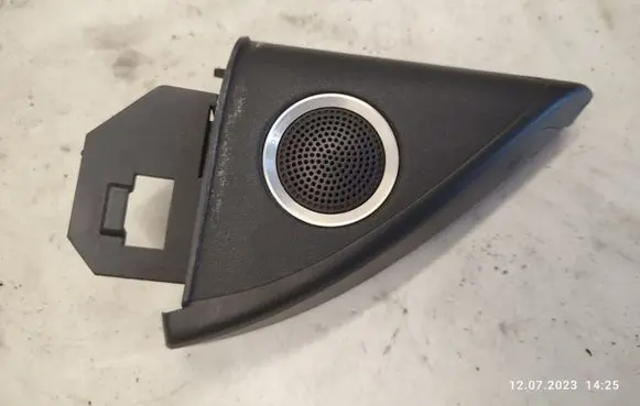 Audi A5 8T 8F Front door speaker 8T0035399B