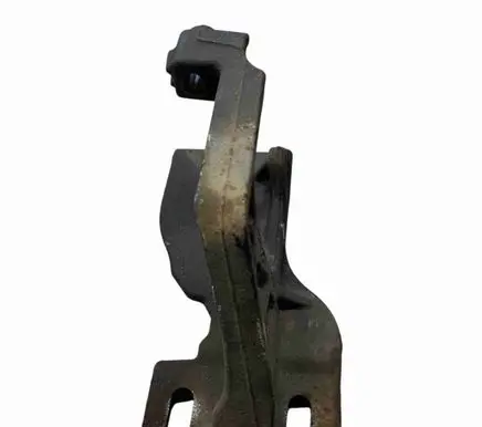 Nissan Qashqai+2 Engine mounting bracket 7854R