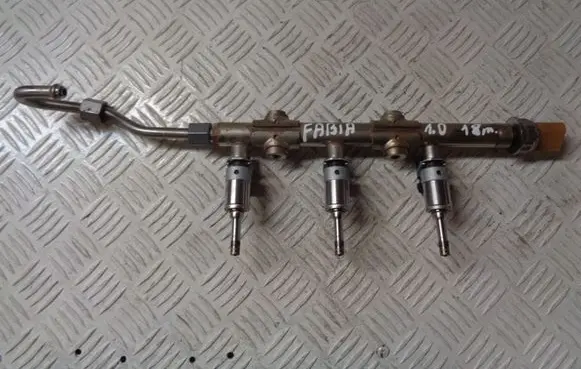 Skoda Fabia Mk3 (NJ) Fuel injector 04C133320F
