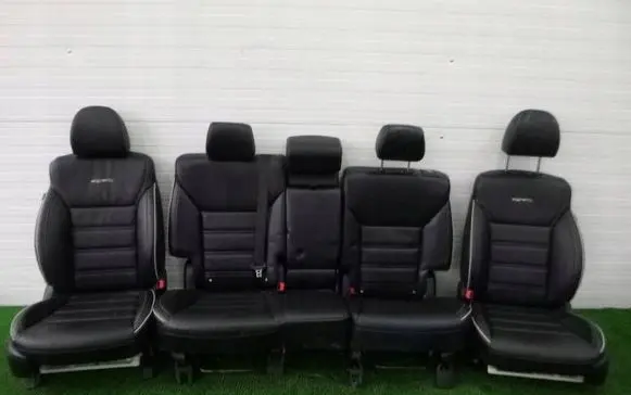 KIA Sorento Seat set 