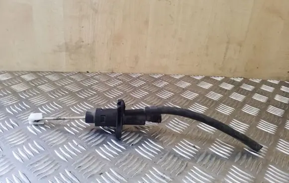Audi A2 Clutch master cylinder 8Z1721388