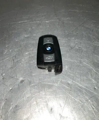 BMW 5 E60 E61 Ignition key/card 6986583