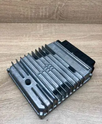 Ford Focus Engine control unit/module ECU 2M5A12A650PE 12220510
