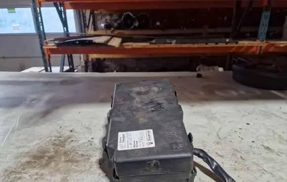 Ford Ranger Fuse module AB3914A076BF