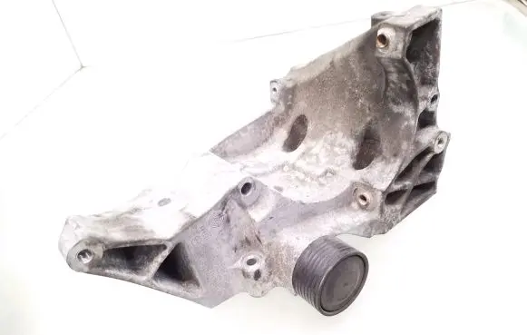 Generator/alternator bracket