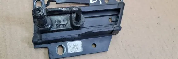 Audi A4 S4 B9 Engine bonnet/hood lock/latch loop/hook 8W0823185C