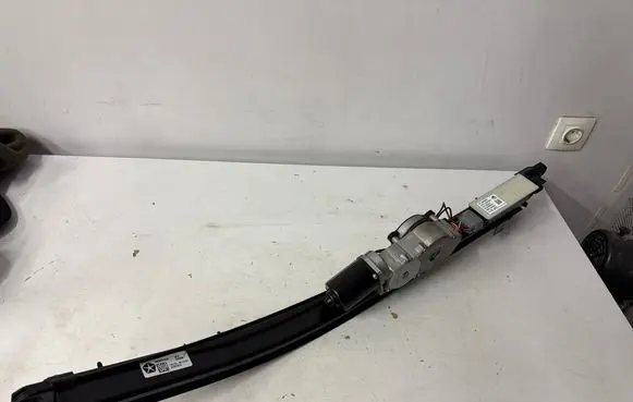 Chrysler Pacifica Sliding door latching motor 68368918AD 19115001351 62024E