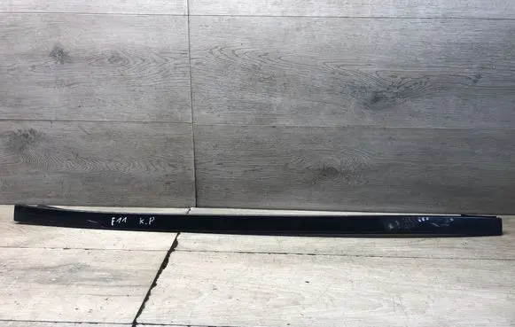 BMW 5 F10 F11 Windshield trim