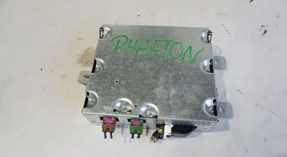 Volkswagen Phaeton HiFi Audio sound control unit 3D0919148