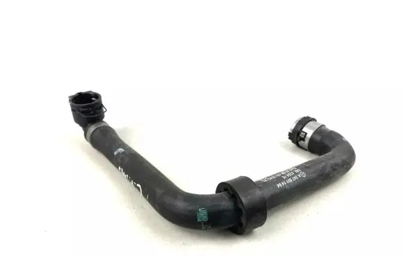 Mercedes-Benz CLA C118 X118 Engine coolant pipe/hose A2475011464