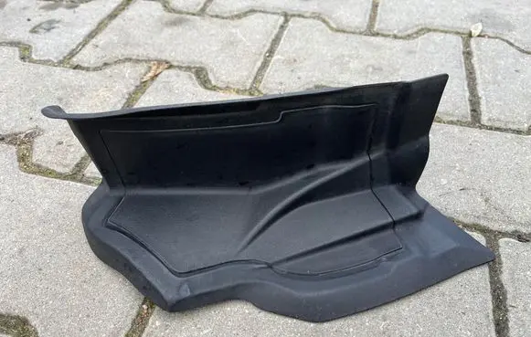 Alfa Romeo Stelvio Rear/tail light trim molding 156117190