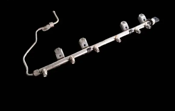 BMW 3 E92 E93 Fuel main line pipe 718320232