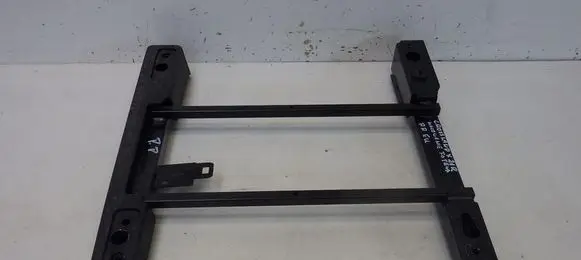 Opel Crossland X Seat frame 39180528