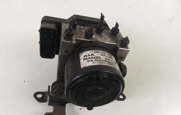 KIA Cerato ABS Pump 956002F000