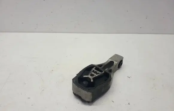 Opel Grandland X Engine mount bracket 9811786680