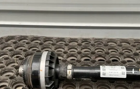 BMW 3 G20 G21 Rear driveshaft 8487124