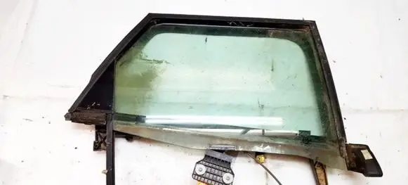 Audi 100 S4 C4 Rear door window/glass frame 