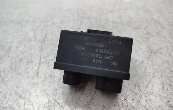 Jaguar XF X250 Glow plug pre-heat relay 9X2Q12B533BB 9665940680 0281003048