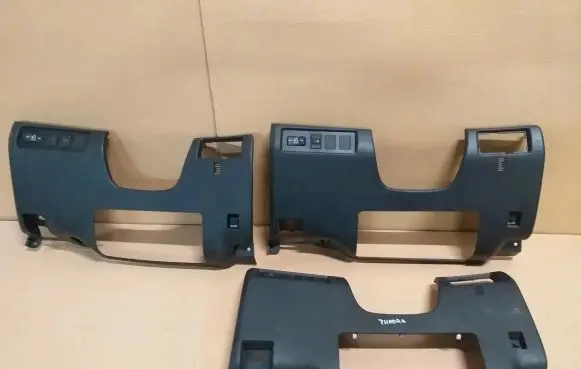 Toyota Tundra II Dashboard