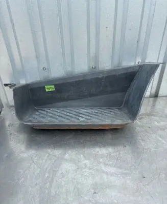 Mercedes-Benz Sprinter W901 W902 W903 W904 Front sill trim cover A9016862328 A9016861628