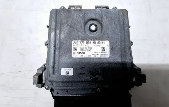 Mercedes-Benz B W246 W242 Engine control unit/module A2709000900 0261S08233
