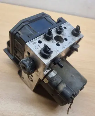 Audi A4 S4 B6 8E 8H ABS Pump 8E0614517A