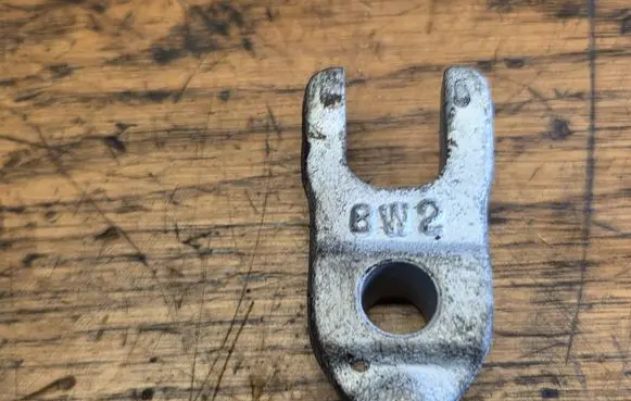 Opel Antara Fuel Injector clamp holder 