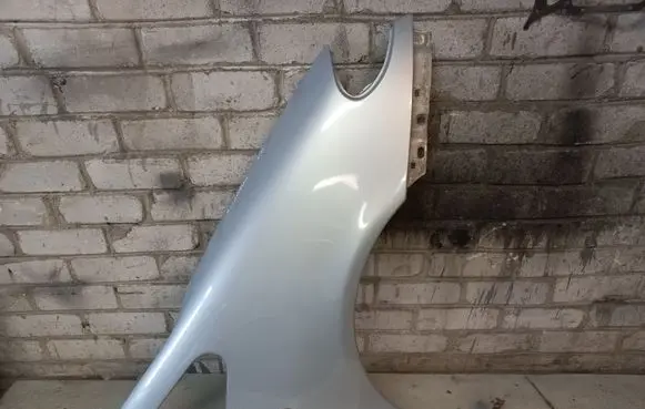 Seat Alhambra (Mk1) Fender