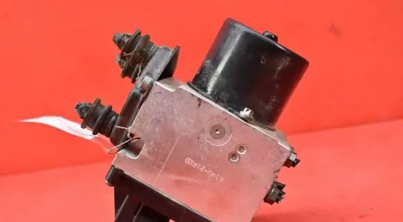 Volkswagen PASSAT B6 ABS Pump 3C0614109J