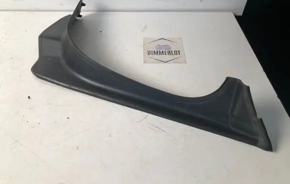 BMW 5 G30 G31 Other trunk/boot trim element 7400596