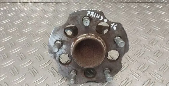 Toyota Prius+ (ZVW40) Rear wheel ball bearing 