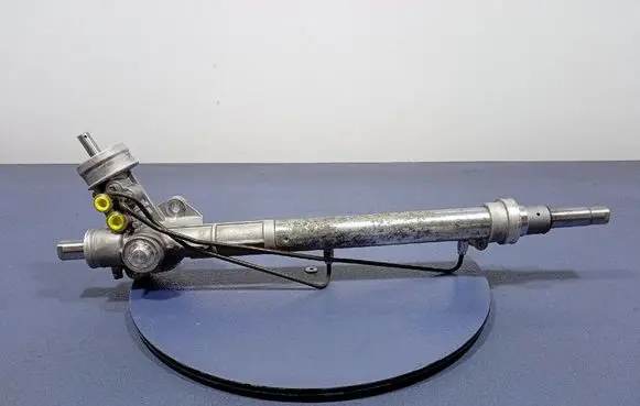 Volkswagen PASSAT B5.5 Steering rack 
